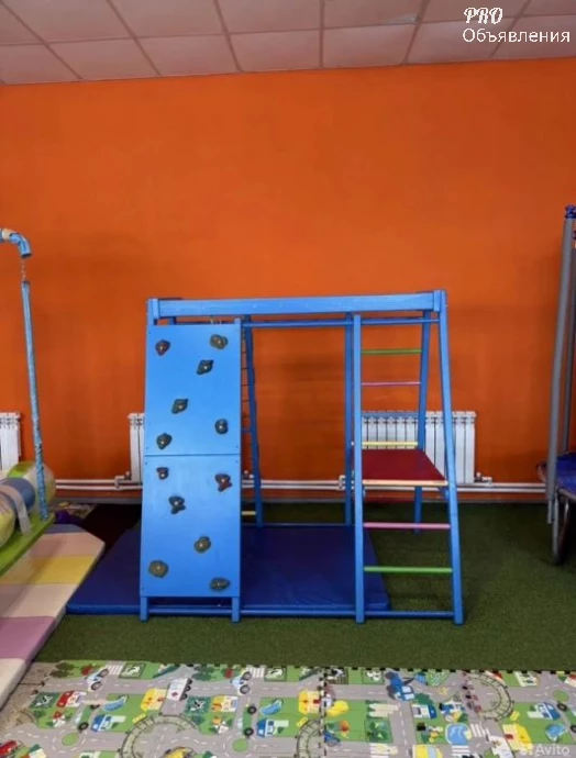 Продается детский игровой комплекс (лабиринт 5х2,5м), стенка для лазания, качели 0