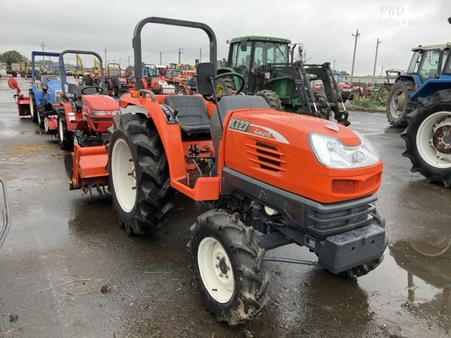 Мини-трактор Kubota модели KT27F выпуска 2000 - 2004 годов, полный привод 4&times;4 0